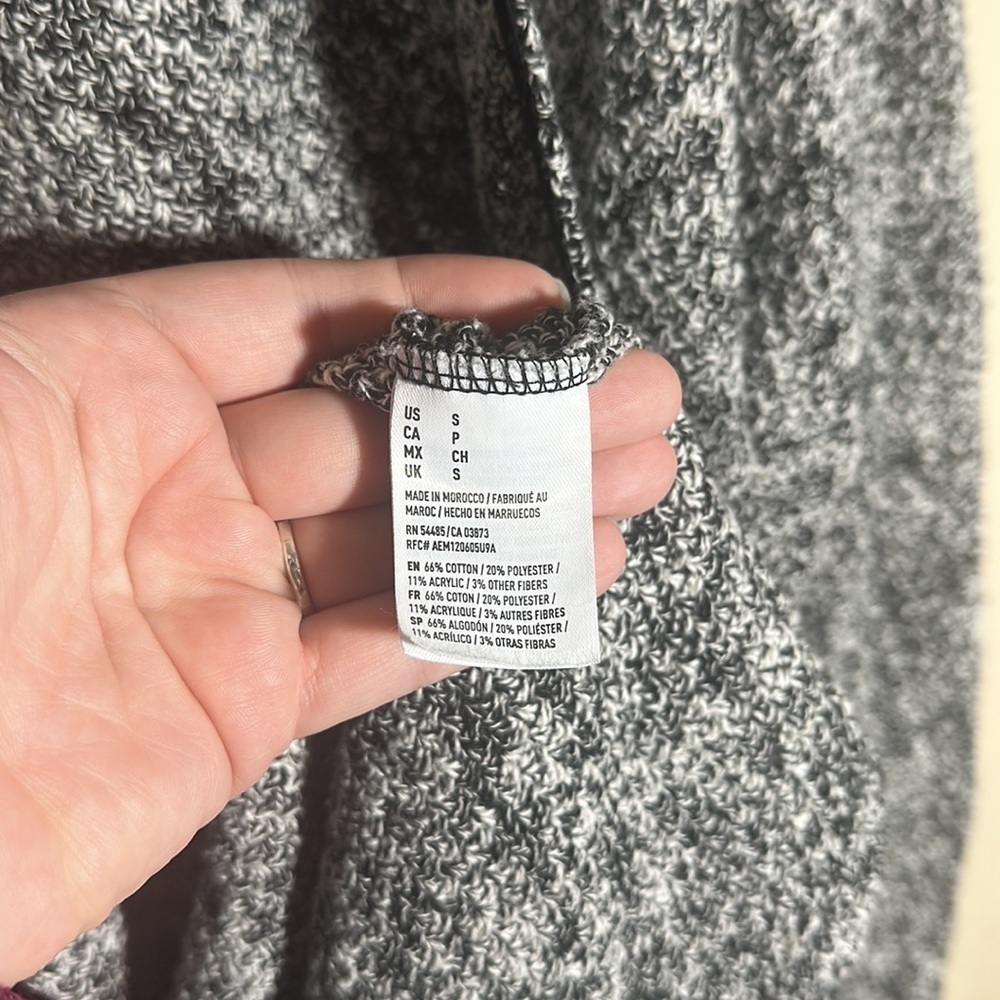 American Eagle Black White Marled Knit Cardigan Sweater | Small - Picture 4 of 4